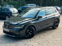 Gebraucht VW Tiguan Sport 200 PS (147 kW) 2023 Grau SUV