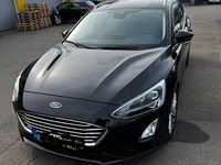 Gebraucht Ford Focus Active 150 PS (110 kW) 2019 Schwarz Limousine