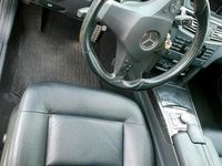 Gebraucht Mercedes E350 Avantgarde 210 PS (154 kW) 2010 Schwarz Kombi
