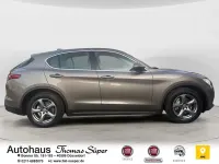 Gebraucht Alfa Romeo Stelvio Super 179 PS (131 kW) 2018 Colore esterno (regray) SUV