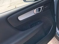 Gebraucht Volvo XC40 163 PS (119 kW) 2019 Schwarz SUV