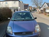 Gebraucht Ford Fiesta 60 PS (44 kW) 2007 Violet Kleinwagen