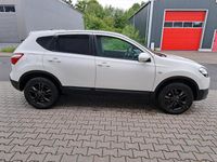 Gebraucht Nissan Qashqai 141 PS (103 kW) 2010 Weiß SUV