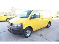 Gebraucht VW T5 84 PS (61 kW) 2013 Ginstergelb r1032 Van