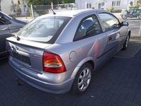 Gebraucht Opel Astra 84 PS (61 kW) 2002 Silber Limousine