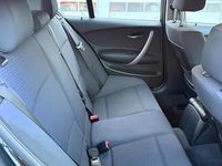 Gebraucht BMW 116 Advantage 122 PS (89 kW) 2010 Schwarz Kleinwagen