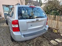 Gebraucht Kia Carnival 185 PS (136 kW) 2007 Silber Van / Kleinbus