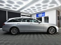 Gebraucht Mercedes E220 194 PS (142 kW) 2018 Silber Limousine