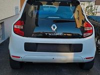 Gebraucht Renault Twingo Luxe 71 PS (52 kW) 2015 Weiß Kleinwagen
