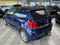 Gebraucht VW Polo Style 60 PS (44 kW) 2012 Blau Kleinwagen