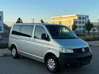 Gebraucht VW Caravelle 131 PS (96 kW) 2009 Silber Van
