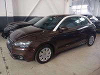 Gebraucht Audi A1 86 PS (63 kW) 2011 Teakbraun metallic Kleinwagen