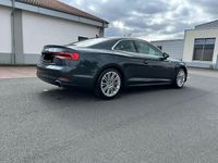 Gebraucht Audi A5 Design 190 PS (139 kW) 2017 Grau Coupé
