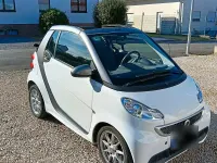 Gebraucht Smart ForTwo Cabrio 71 PS (52 kW) 2014 Weiß Cabrio