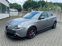 Gebraucht Alfa Romeo Giulietta Quadrifoglio Verde 241 PS (177 kW) 2015 Grau Kleinwagen