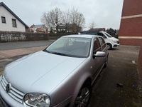 Gebraucht VW Golf IV 2001 Silber Kleinwagen