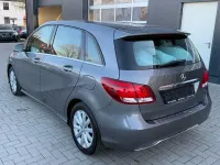 Gebraucht Mercedes B180 122 PS (89 kW) 2016 Grau Kleinwagen