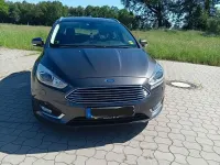 Gebraucht Ford Focus Titanium 120 PS (88 kW) 2015 Grau Kombi