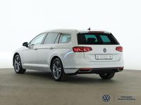 Gebraucht VW Passat Elegance 150 PS (110 kW) 2024 Weiß Kombi
