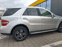 Gebraucht Mercedes ML320 224 PS (164 kW) 2005 Silber SUV