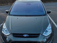Gebraucht Ford S-MAX Titanium 140 PS (102 kW) 2014 Braun Van / Kleinbus