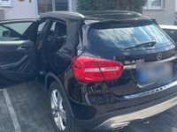 Gebraucht Mercedes GLA180 122 PS (89 kW) 2016 Schwarz SUV