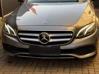 Gebraucht Mercedes E220 194 PS (142 kW) 2018 Grau Limousine