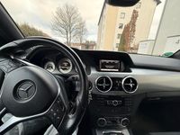 Gebraucht Mercedes GLK250 204 PS (150 kW) 2012 Weiß SUV