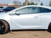 Gebraucht Opel Astra GTC 165 PS (121 kW) 2011 Grau Coupé