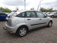 gebraucht Ford Focus 1.6 Ghia