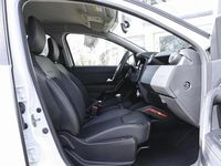 Gebraucht Dacia Duster Extreme 131 PS (96 kW) 2022 Arktisweiß SUV