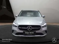 Gebraucht Mercedes B180 Advanced 136 PS (100 kW) 2025 Silber Van / Kleinbus