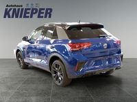 Neu VW T-Roc R-line 150 PS (110 kW) 2025 Lapiz blue metallic SUV