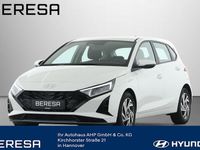 Neu Hyundai i20 Trend 101 PS (74 kW) 2025 Atlas white / sol Limousine
