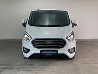 Gebraucht Ford Tourneo Titanium 170 PS (125 kW) 2019 Frostweiß Van / Kleinbus