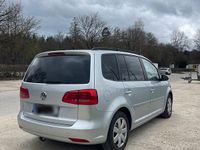 Gebraucht VW Touran 105 PS (77 kW) 2012 Silber Van / Kleinbus