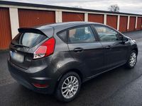 Gebraucht Ford Fiesta Trend 82 PS (60 kW) 2016 Grau Kleinwagen