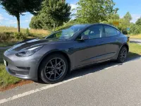 Gebraucht Tesla Model 3 Standard Range 239 kW (325 PS) 2021 Schwarz Limousine