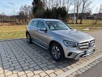 Gebraucht Mercedes GLC300 245 PS (180 kW) 2021 Gold SUV
