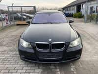 gebraucht BMW 320 i Leder Xenon Schiebedach Klimaauto. Pdc