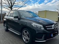 Gebraucht Mercedes GLE250 204 PS (150 kW) 2016 Schwarz SUV
