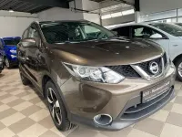 Gebraucht Nissan Qashqai N-Connecta 163 PS (119 kW) 2016 Braun SUV