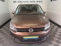 Gebraucht VW Touran Cup 105 PS (77 kW) 2014 Braun Van / Kleinbus