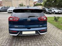Gebraucht Kia Niro Spirit 105 PS (77 kW) 2018 Ozeanblau met. SUV