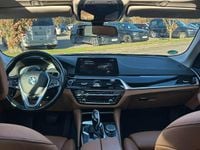Gebraucht BMW 530 Luxury Line 265 PS (194 kW) 2018 Schwarz Kombi