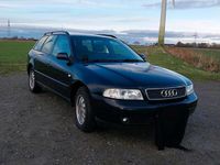 Gebraucht Audi A4 101 PS (74 kW) 1999 Blau Kombi