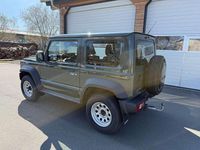 Gebraucht Suzuki Jimny Comfort 102 PS (75 kW) 2018 Jungle green SUV
