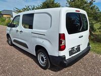 Gebraucht Peugeot Partner 102 PS (75 kW) 2020 Weiß Van / Kleinbus