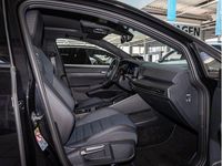 Gebraucht VW Golf VIII R 320 PS (235 kW) 2022 Schwarz / deep black (metallic) Kombi