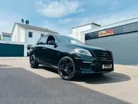 Gebraucht Mercedes ML63 AMG AMG 525 PS (386 kW) 2012 Schwarz SUV
